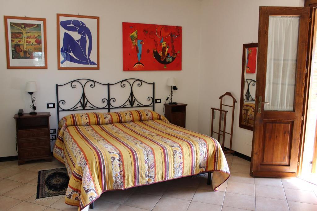 Civitella D'Arna Agriturismo La Ginestrella الغرفة الصورة